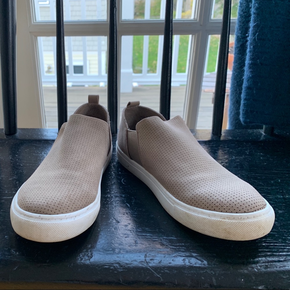 Steve Madden Slide Sneakers